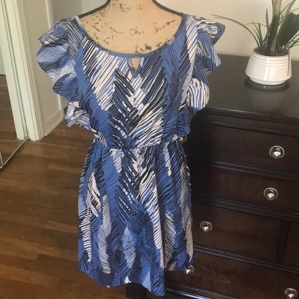 Print Dress - Picture 4 of 6